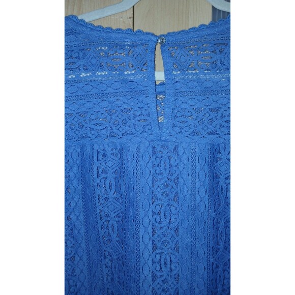 Ann Taylor Loft Blouse Sz Medium Blue Lace Feminine Chic Short-Sleeve Top - Picture 6 of 8